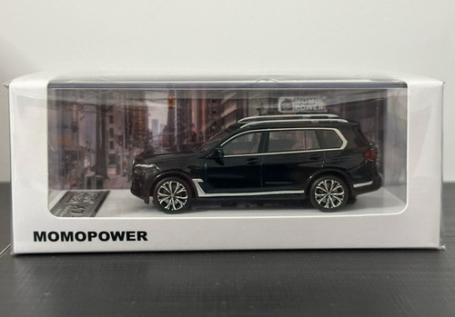 Modello auto bmw m60i - x7, 1/64