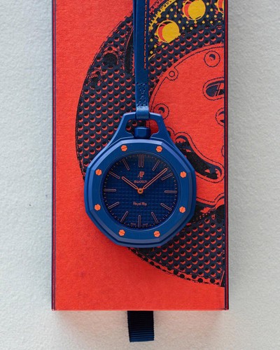 Swatch royal pop brand - royal,