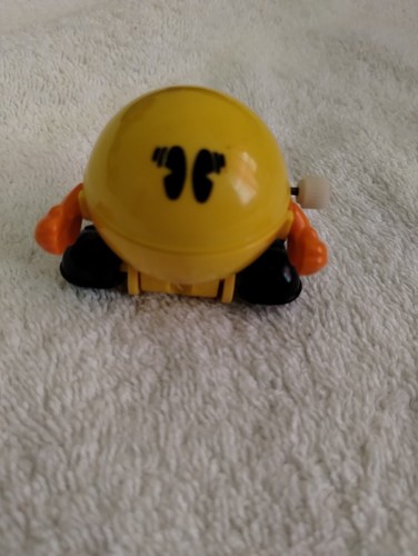 Tomy wind plastic toy pac - tomy,