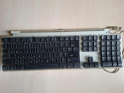 Tastiera vintage 2000 - vintage, apple