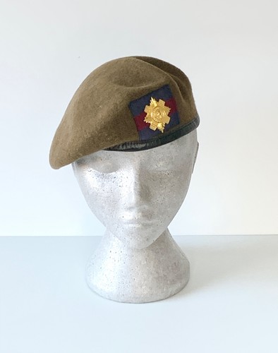 Scots guards beret badge - beret, &