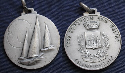 Medaglia european and italian - european,