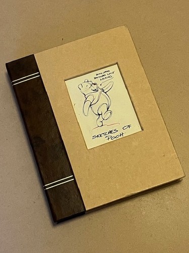 Winnie the pooh disney fossil - winnie,