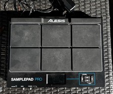Alesis Sample Pad Pro 8 pad strumento a percussione e trigger di campioni con alimentazione