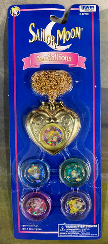 Collana cosplay compatta