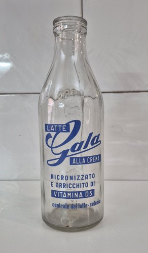 Antica bottiglia vetro latte - antica,