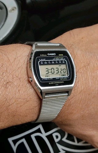 Casio alarm chronograph - casio,