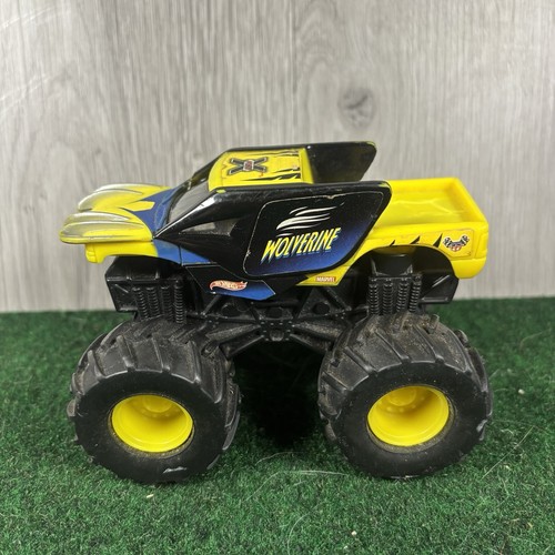 Hot wheels monster jam - hot,