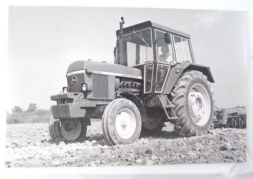 Vecchio trattore epoca foto - vecchio,
