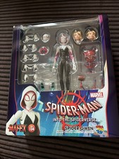 Mafex 134 Spider Gwen