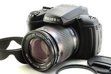 Fotocamera digitale compatta