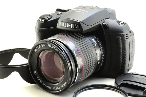 Fotocamera digitale compatta
