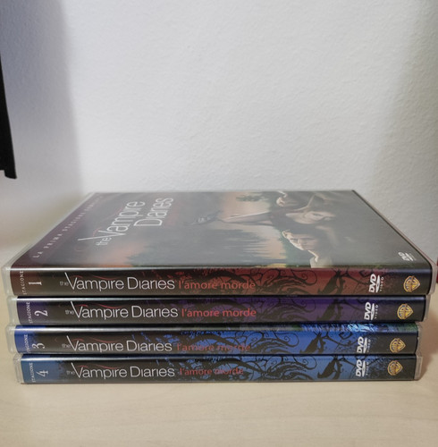 The vampire diaries stagioni - vampire,