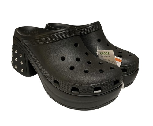 Nwt mens crocs - nwt,