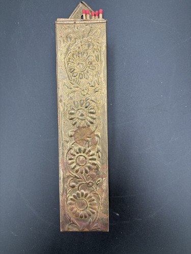 Vintage ottone floreale lungo