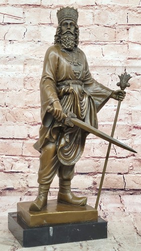 Statua ciro grande opera - il,