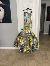 Abito stile sirena farfalla