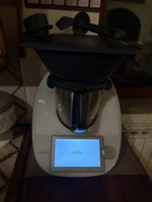 Vendo Bimby TM6 utilizzato pochissimo compreso di accessori,come nuovo.