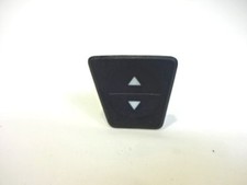 INTERRUTTORE ALZACRISTALLI