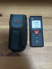 Bosch GLM40 Strumento di Misura Laser Digitale Professionale con Custodia