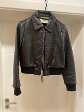 Giacca corta in vera pelle