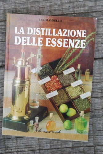 Distillazione delle essenze - la,