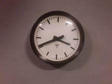 Orologio Da Parete Bauhaus Pragotron In Bachelite Vintage