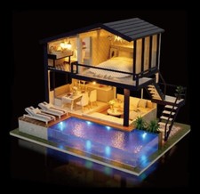 Flever casa delle bambole