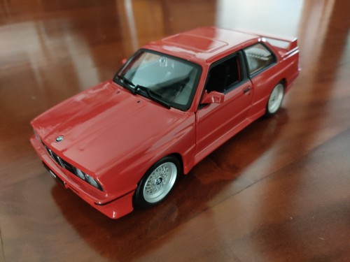 Bburago bmw 1988 - m3, (e30)