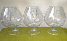 3 GRANDS VERRES A DIGESTIF
