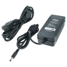 Alimentatore per attrezzatura