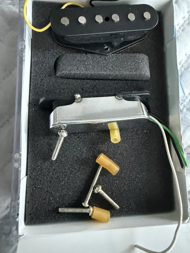 Fender telecaster pick - fender, up