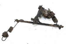 Regolatore di forza frenante