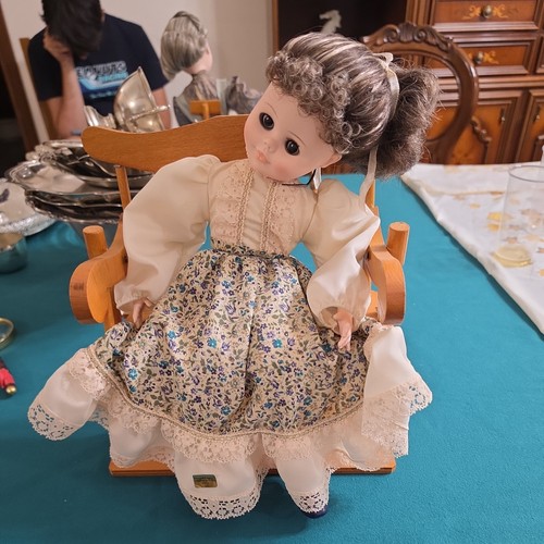 Bambola vintage collezione