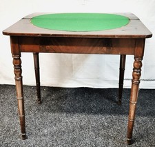 Antico Tavolino da gioco