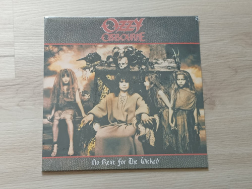 Ozzy osbourne no rest - ozzy, lp