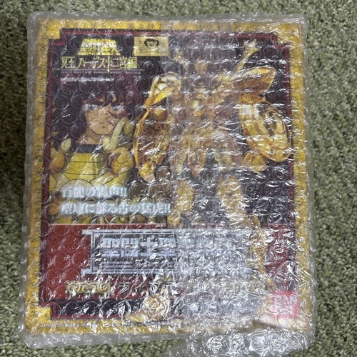 Saint seiya myth cloth - myth,