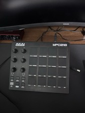 AKAI MPD218