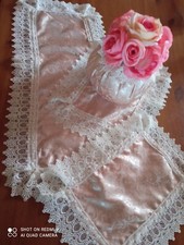 Centrini E Bon Bon Decorativo