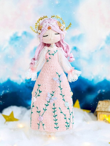 Bambola amigurumi fatta mano - amigurumi,