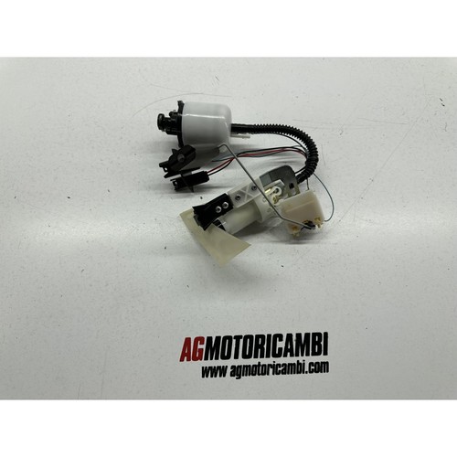 Pompa benzina carburante bmw - carburante, f