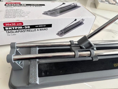 Tagliapiastrelle mano - tagliapiastrelle, a