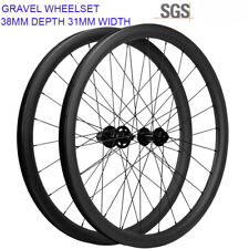 Set ruote in carbonio 700C