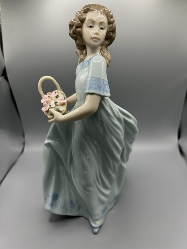 Lladro 6130 spring - lladro,