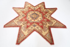 Tappeto quadrato rosso kazako