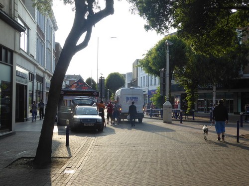 Photo semi pedestrianised - photo, semi-pedestrianised