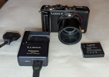 Fotocamera Panasonic Lumix DMC-LX3 con caricatore e batteria - funziona, usura estetica