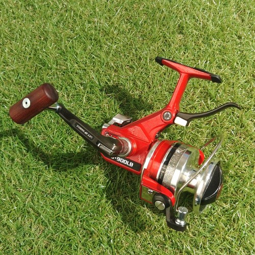 Daiwa 900lb spinning reel - ss-900lb,