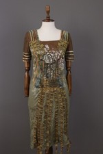 Abito Save The Queen