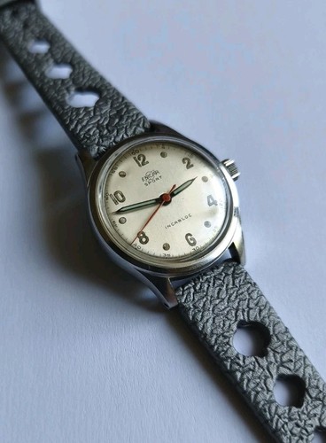 Montre ancienne mécanique - montre,
